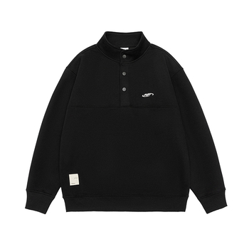 Meleg fleece pulóver felső álló gallérral, előröl gombos záródás, laza szabás, hímzett applikációkkal