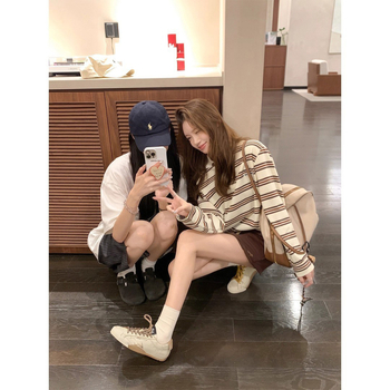 Adidași femei, capac superior din piele de vită, talpă din cauciuc, șireturi, model Mandarin Duck, stil casual zilnic