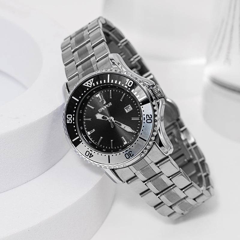 Vīriešu kvarca pulkstenis — kalendārs, spīd tumsā, 30M ūdensizturība, nerūsējoša tērauda korpuss un siksna, 34 mm diametrs