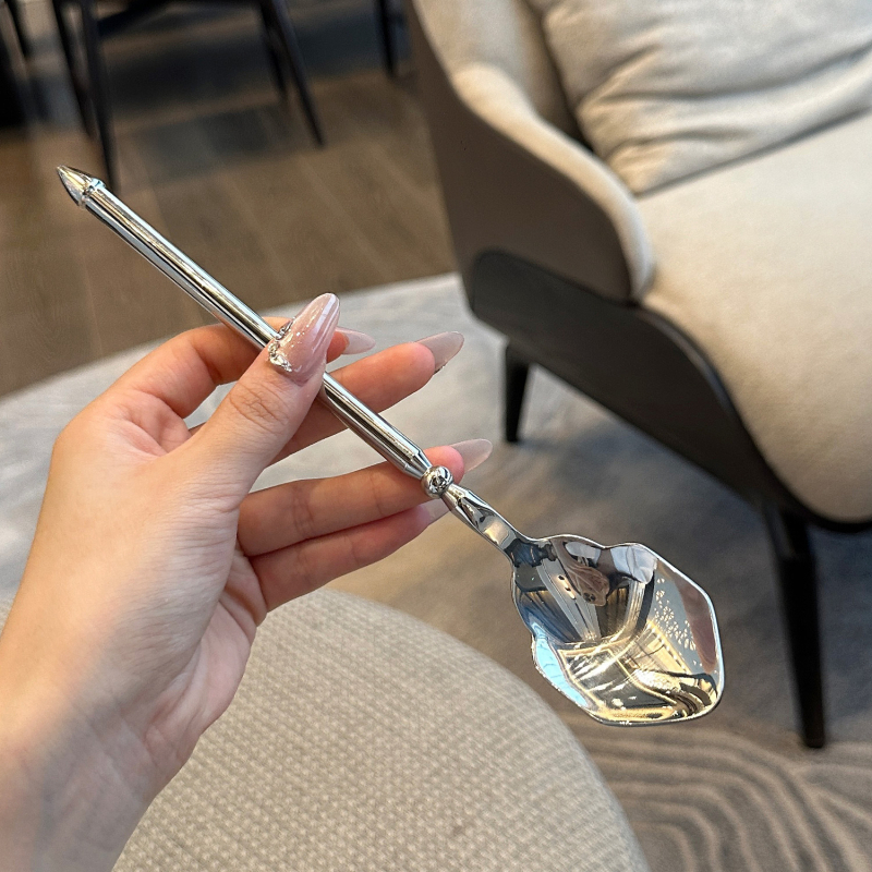 LEKEJA set pribora za jelo od 304 nehrđajućeg čelika s oglednim poliranjem, ručno izrađen