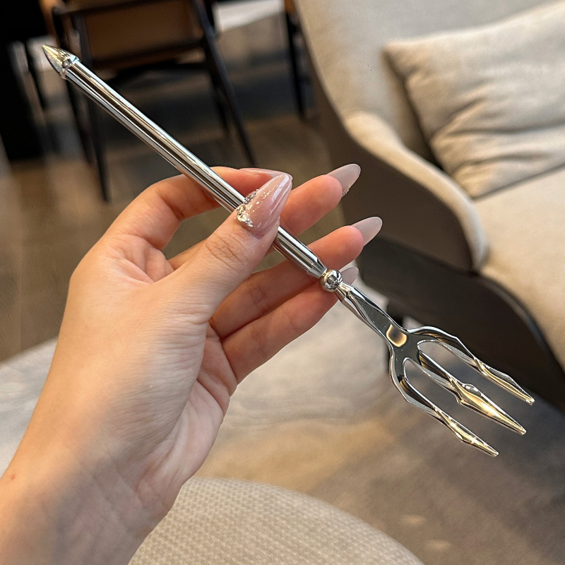 LEKEJA set pribora za jelo od 304 nehrđajućeg čelika s oglednim poliranjem, ručno izrađen