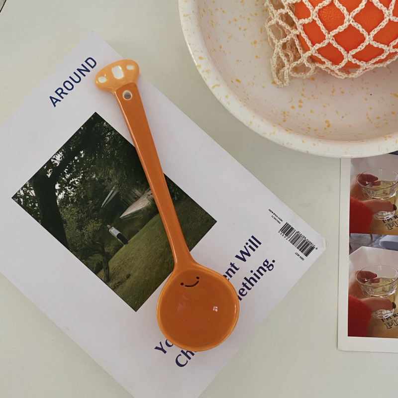 Κεραμικό κουτάλι με τρισδιάστατο σχήμα ψωμιού — χαριτωμένο στυλ, μονοχρωματικό σχέδιο — (Υλικό: κεραμικό; Για ενήλικες; Δώρο γενεθλίων; Κυκλοφορία φθινόπωρο 2024)