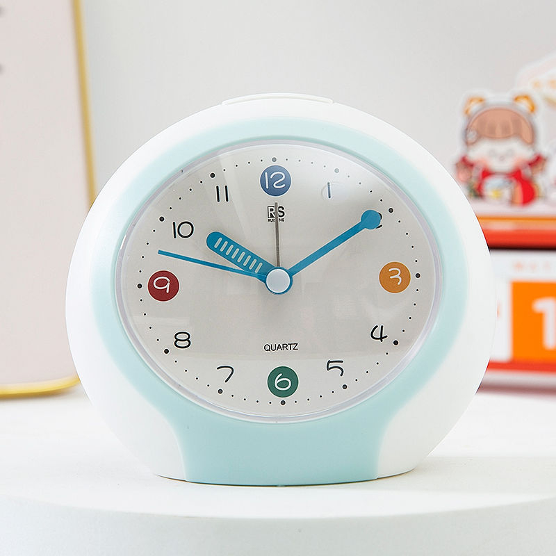 Studentų žadintuvas su LCD ekranu ir analogo-skaitmeninio rodymo, plastikinis korpusas, maitinimas iš sauso baterijos, sklandus sekundės judėjimas