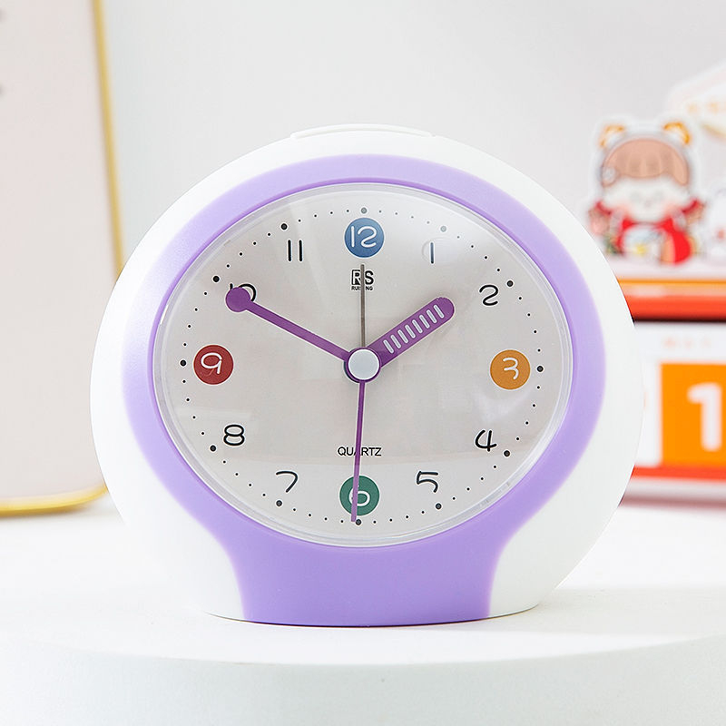 Studentų žadintuvas su LCD ekranu ir analogo-skaitmeninio rodymo, plastikinis korpusas, maitinimas iš sauso baterijos, sklandus sekundės judėjimas