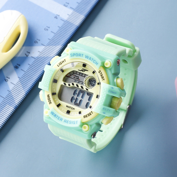 Електронен часовник за ученици (светещ дисплей, електронно движение, ABS корпус, PVC каишка)