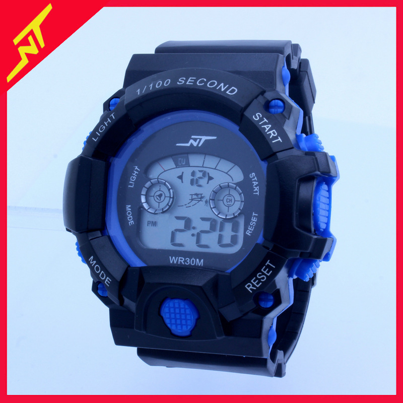 Vīriešu elektroniskais pulkstenis, daudzfunkcionāls, gaišs, ārējiem sporta veidiem, ciparu displejs; kustība: elektroniska; korpuss: plastmasas; siksna: PVC; ūdensizturība: nav ūdensizturīgs