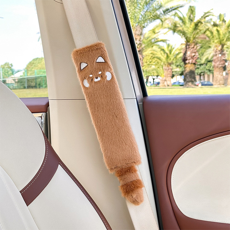 Feather pūkuota automobilio diržo pečių pagalvėlė su karikatūrų dizainu, logotipų spausdinimas prieinamas, 50 g