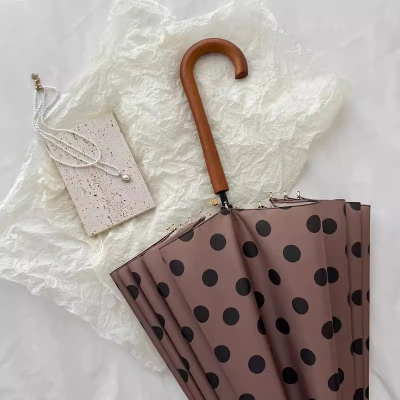 Dvivietis skėtis su ilgu mediniu rankena, 16 rėmų, geležinis rėmas, pusiau automatinis atidarymas, 190T audinys