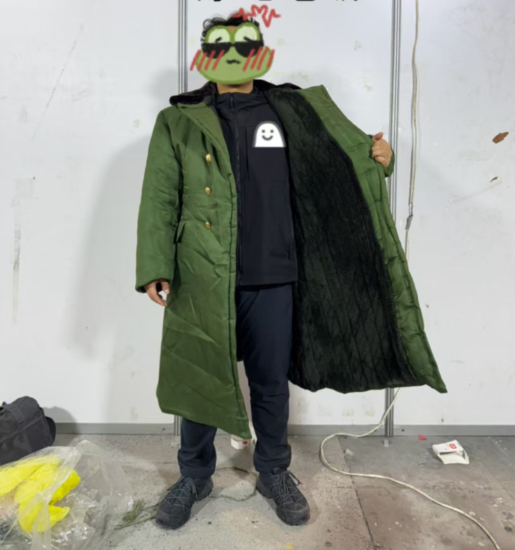 Палто от чист памук, водоустойчиво, ветроустойчиво, топло, унисекс.