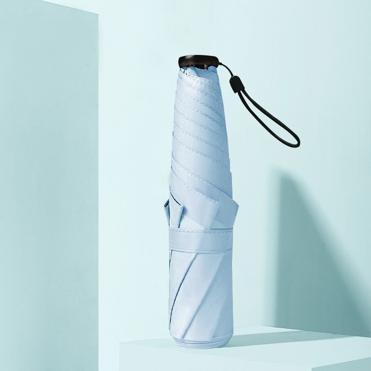 Labai lengvas sulankstomas skėtis su UV apsauga, 6 aliuminio šarvų, 210T poliesterio audinys, rankinis atidarymas uždarymas, sveria 130 g