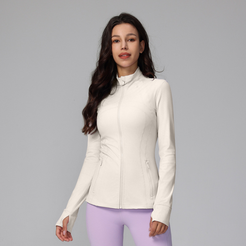 Joga lauko švarkas su stačiu kaklu, siauras siluetas, ilgos rankovės, žiemai