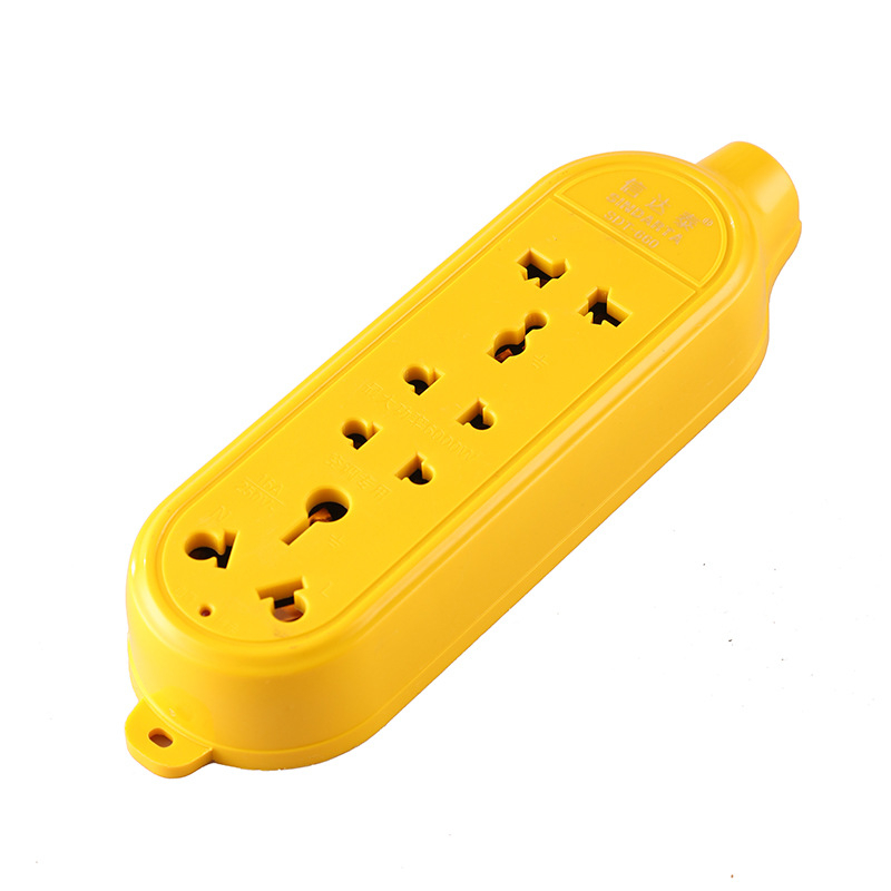 Захранващ разклонител с универсално гнездо (кръгли отвори), до 16A, 100–250V, 4000W, корпус от огнеупорен PVC, меден проводник