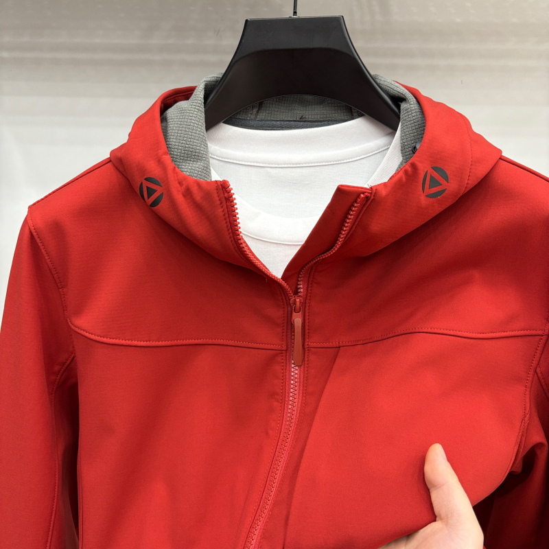 Jachetă cu glugă – Rezistentă la abraziune, Antivânt, Stabilitate ridicată a culorii – Țesătură sintetică amestec groasă, exterior și căptușeală 100% poliester