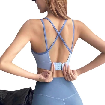 Moteriški sportiniai viršūnėlė su formuotais puodeliais, fiksuoti dvigubi dirželiai, greitai džiūstantis audinys, nailonas 70% / spandeksas 25%