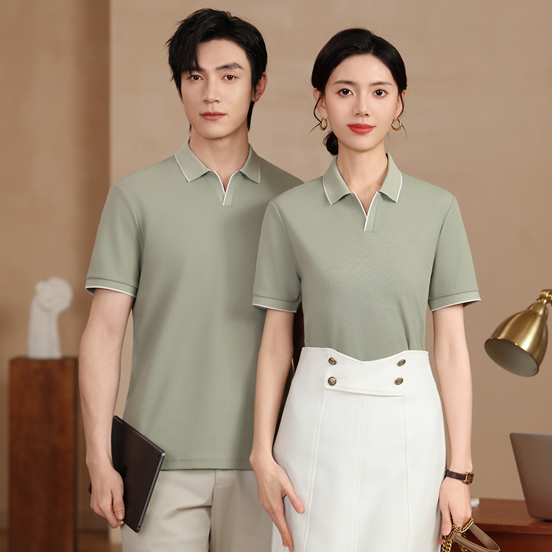 Wikatu Polo риза с къс ръкав, тясна кройка, памук-полиестер смес 74.1% памук и 25.9% полиестер, дишаща и влагоотвеждаща материя, колажен дизайн, летен бизнес стил