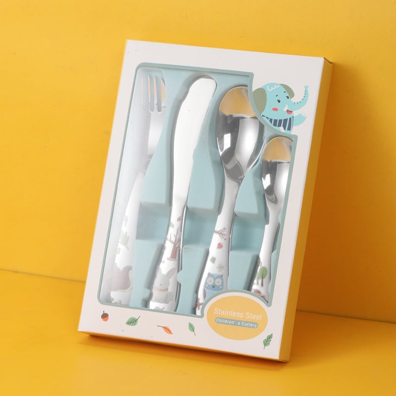 Vaikų stalo įrankių rinkinys (peilis, šakutė ir šaukštas) — 304 nerūdijantis plienas, karikatūrinis raštas, veidrodinis poliravimas, tinkamas vaikams