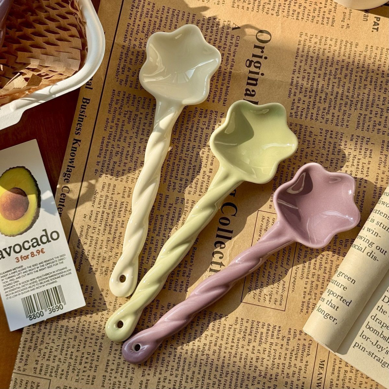 Keramička desertna žlica za kućnu upotrebu, moderni minimalistički stil, jednobojni uzorak, Persson Ceramics