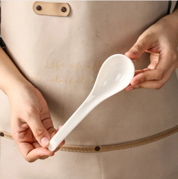Lingură de supă din ceramică - design modern minimalist, pentru adulți, rezistentă la temperaturi înalte, imprimare de logo disponibil