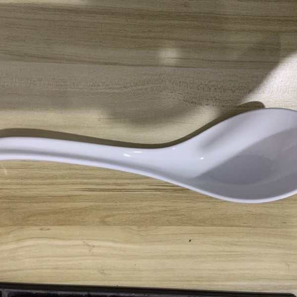 Lingură de supă din ceramică - design modern minimalist, pentru adulți, rezistentă la temperaturi înalte, imprimare de logo disponibil