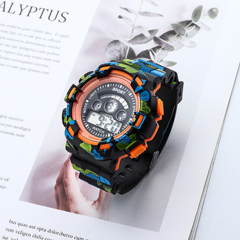 Daudzfunkcionālais elektroniskais pulkstenis ar maskēšanās dizainu āra sportiem, apaļš ciparnīca, digitālais displejs, elektroniskā kustība, ABS siksna, PVC korpuss