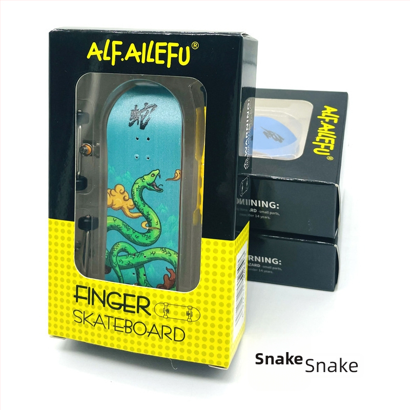 Skateboard ALF, medinė, dvigubas sūpynės mechanizmas, Alf-zodiac kolekcija