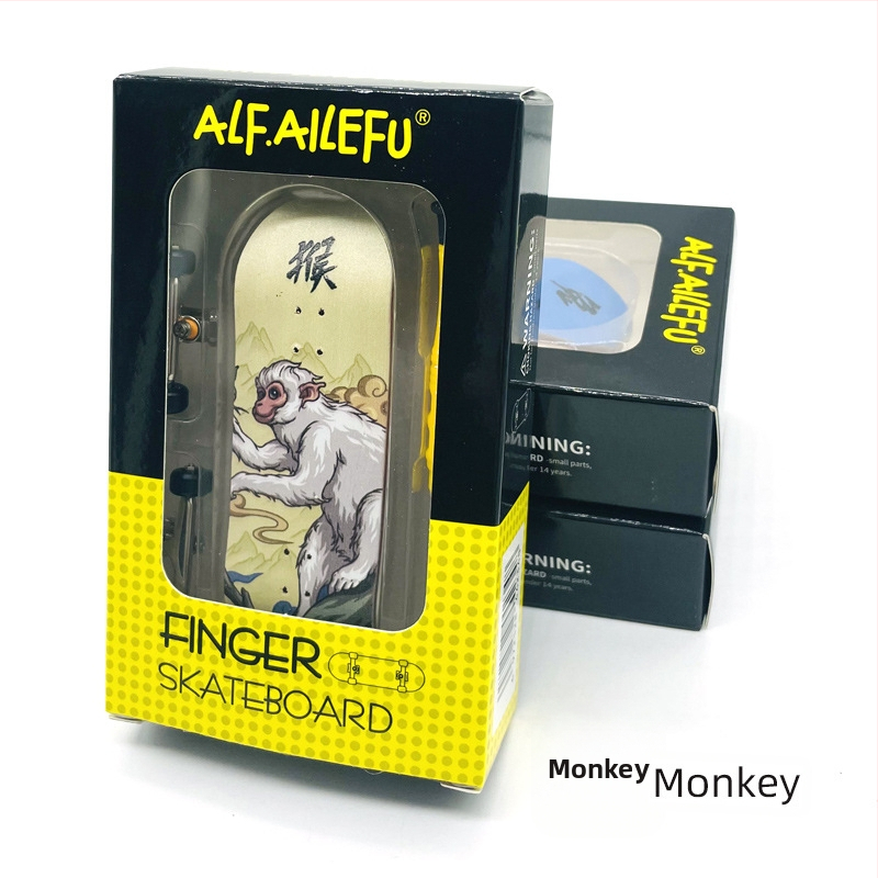 Skateboard ALF, medinė, dvigubas sūpynės mechanizmas, Alf-zodiac kolekcija