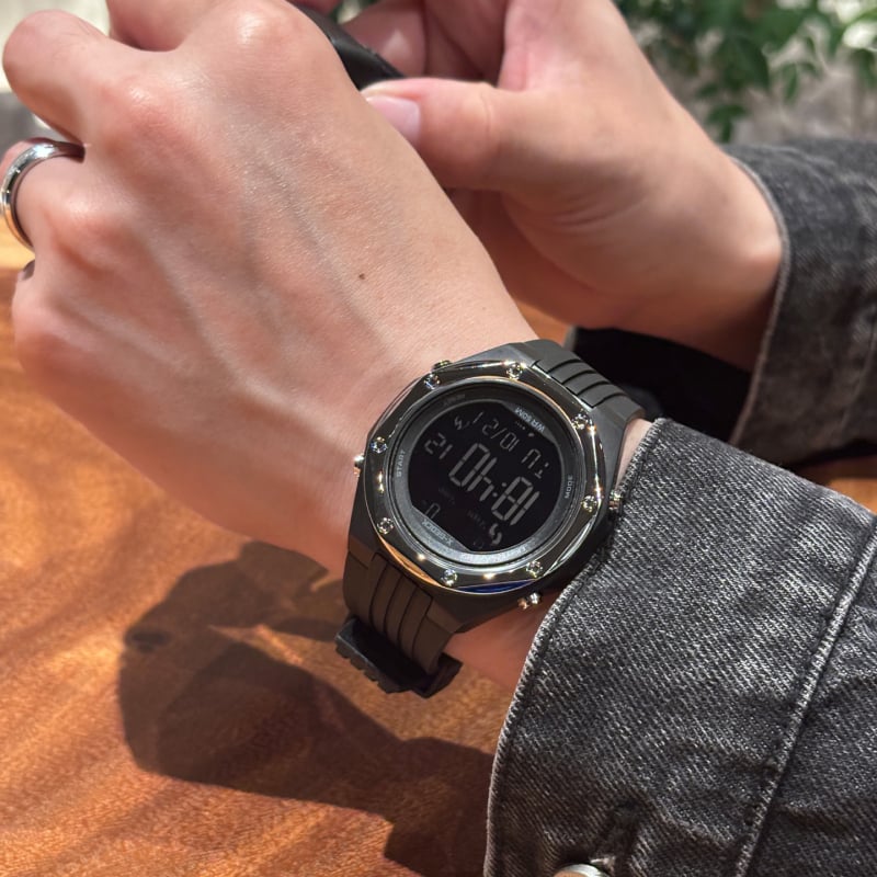 Vīriešu sporta digitālais pulkstenis ar nakts apgaismojumu, signālu, 12/24 stundām, elektronisku kustību, silikona siksna