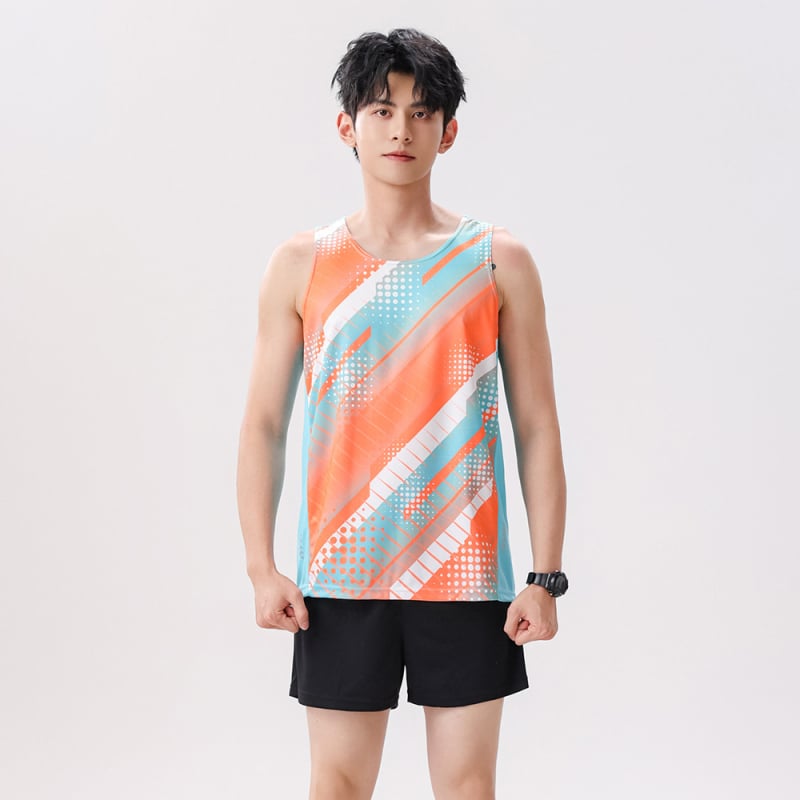 Csíkos futó mellény, 100% poliészter, lélegző és gyorsan száradó, pályára és atlétikához