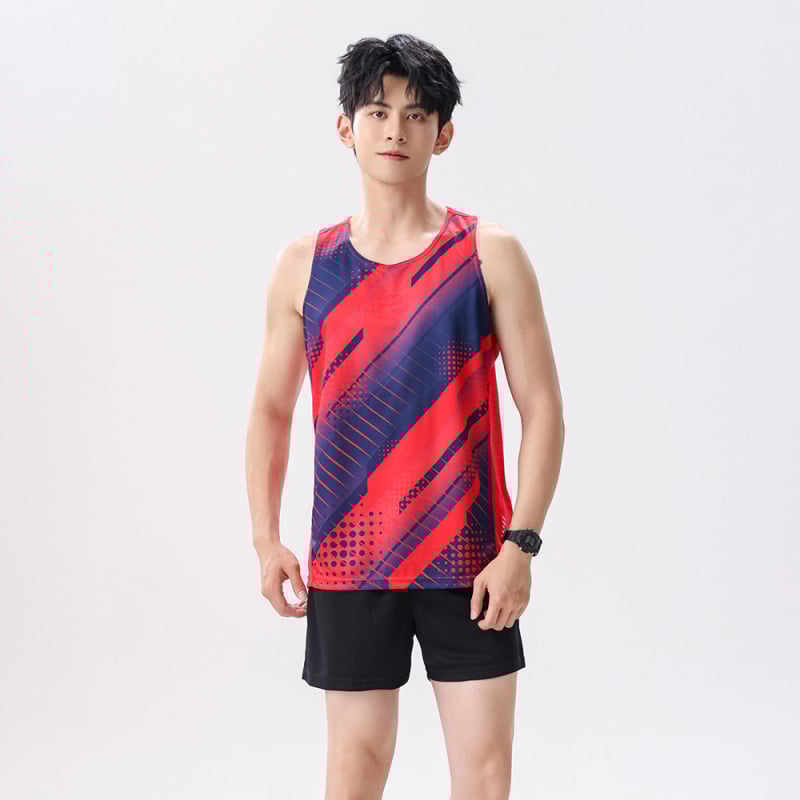 Csíkos futó mellény, 100% poliészter, lélegző és gyorsan száradó, pályára és atlétikához