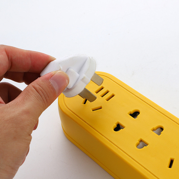 Daugiafunkcinis maitinimo blokas su apsauginiu dangčiu, didelė galia, nacionalinis standartas, 10A, 220–240V, 2500W, CCC sertifikatas