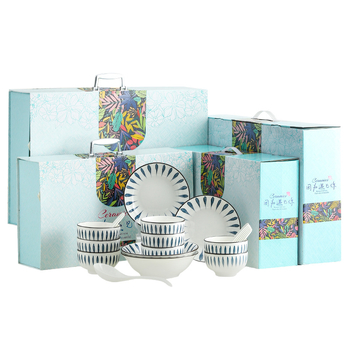 Sada riadu: misky a taniere, porcelán, podglazúrna plocha, prúžkovaný vzor, potlač loga