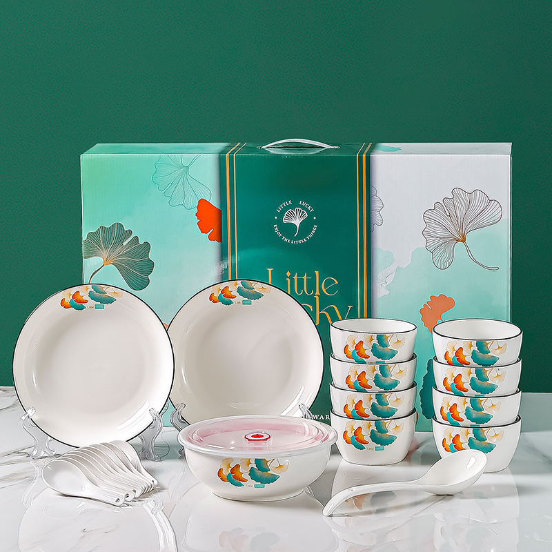 Sada riadu: misky a taniere, porcelán, podglazúrna plocha, prúžkovaný vzor, potlač loga