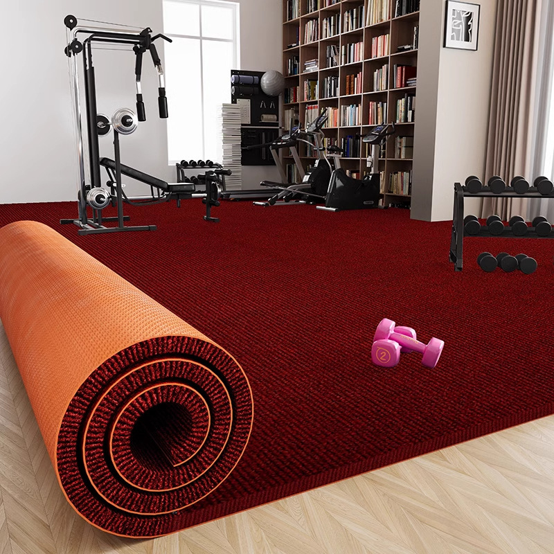 Fitnesz padlómat szigeteléssel és rezgéscsillapítással, poliészter rostból, 5–6 mm vastagság, téglalap alakú, csíkos mintázat, gépi szövésű