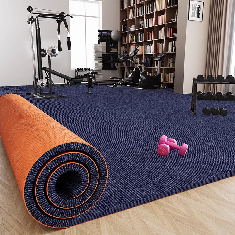 Fitnesz padlómat szigeteléssel és rezgéscsillapítással, poliészter rostból, 5–6 mm vastagság, téglalap alakú, csíkos mintázat, gépi szövésű