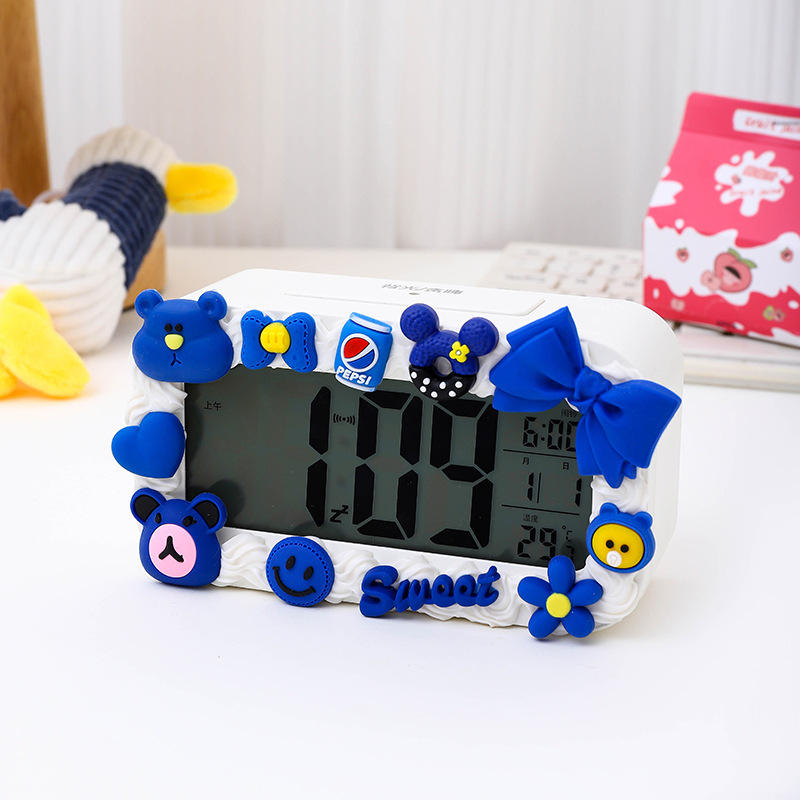 Ceas deșteptător pentru copii, design desen animat, afișaj LED, alimentare cu baterie, unilateral, luminos, cu numărătoare înapoi