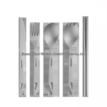 Kempingo įrankiai: 4-in-1 šaukštas sriubai, salotoms, pyragui ir vaisiams su butelių atidarytuvu; grynas titanas, šiuolaikiškas minimalistinis stilius, nešiojamas