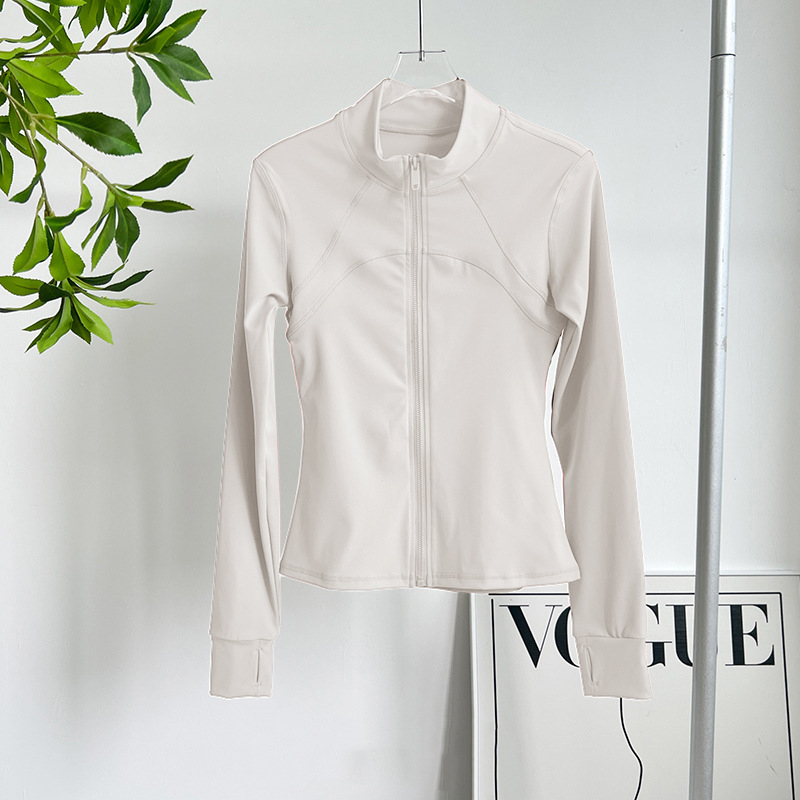 Ženski fitness top za jogu – stojeći ovratnik, uski kroj, smjesa kemijskih vlakana, 82,5% poliestera, WT5149