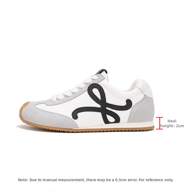 Női edzőcipő – balett-stílusú retro, színblokkal ellátott dizájn, magasságot növelő, bőr felsőrés, fűzős zárás, alacsony topp