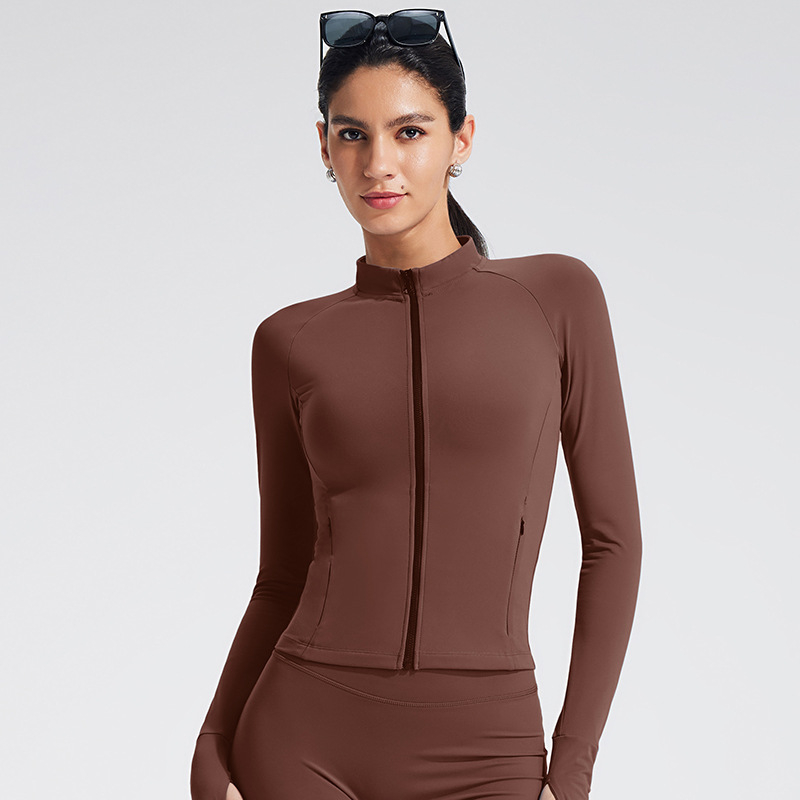 Moteriška ilgom rankovėmis jogos džemperis su užtrauktuku, siaura kirpimo, juosmens ilgio, kvėpuojantis ir elastingas audinys, nailonas-spandeksas (75/25), Ami Medea.