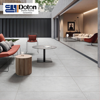 Viso kūno kvarcinė plytelė su akmens imitacija, matinė paviršiaus, prieš slydimą, atspari dėvėjimui