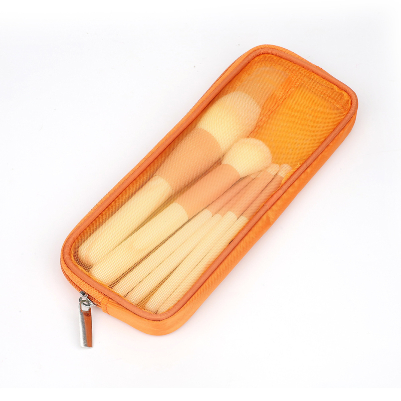 9 darab sminkecset-készlet gofrált nejlon sörtékkel, műanyag nyéllel és PU csomagolással