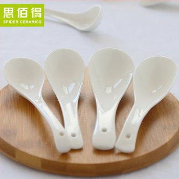 Lyžička na polievku z kostného porcelánu, Sibaide, jednofarebný vzor, povrchová úprava vodným striekaním