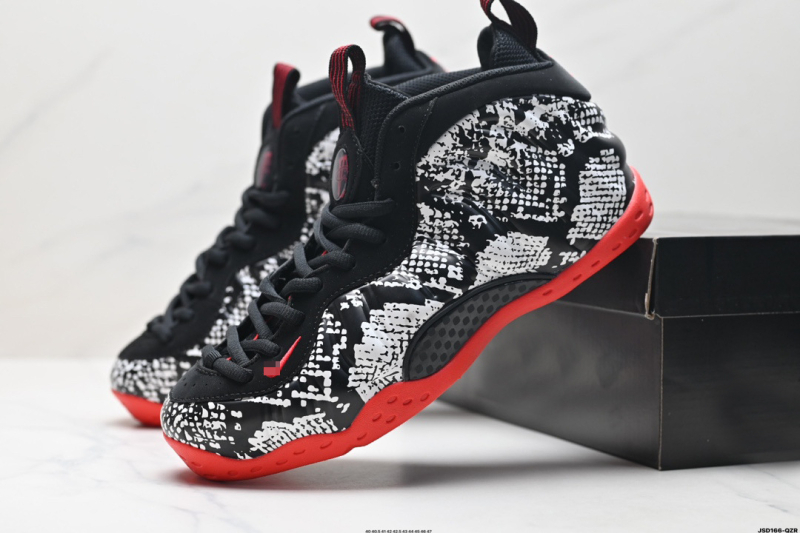 Férfi kosárlabda cipő légpárnázással, magas szárú, bőr felsőrész, gumi talp, fűzővel záródó