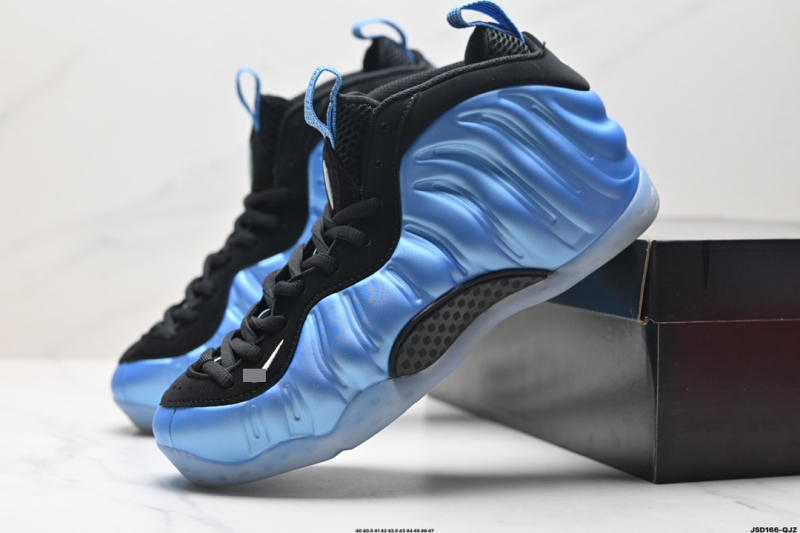 Férfi kosárlabda cipő légpárnázással, magas szárú, bőr felsőrész, gumi talp, fűzővel záródó