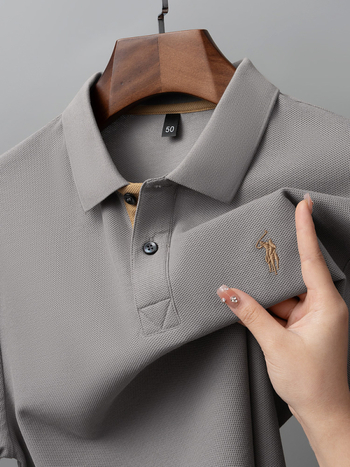 Férfi polo felső mercerizált pamutból hexagonális gyöngyökkel, rövid ujjú, laza szabású, hímzés