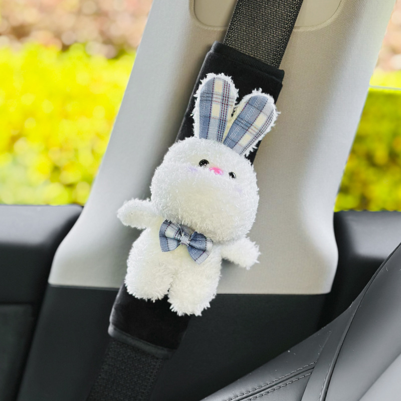 Automobilio diržo pečių pagalvėlė su mielu animaciniu dizainu, pūkų dekoratyvinis diržo dangtis, atsparus dėvėjimui, pora, universalus visoms metų laikams (Prekė: Kita; Medžiaga: Kita; Personalizavimas: Nėra; Įvairovė: Kita)