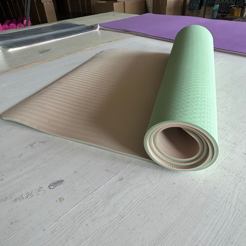 TPE jooga matt triibulise mustriga, 6 mm paksus, kohandatav