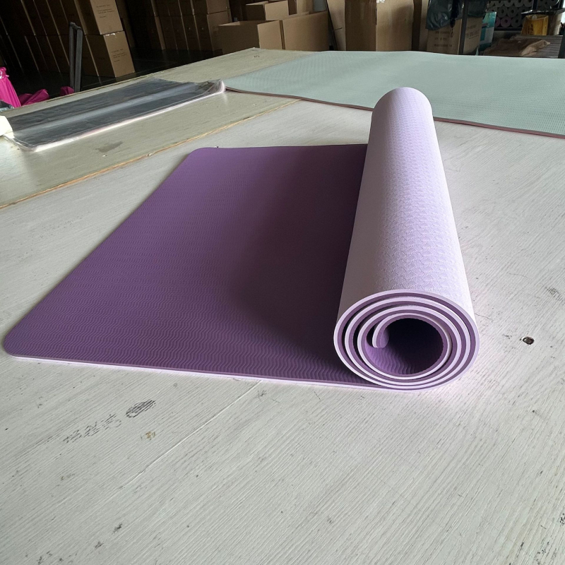 TPE jooga matt triibulise mustriga, 6 mm paksus, kohandatav