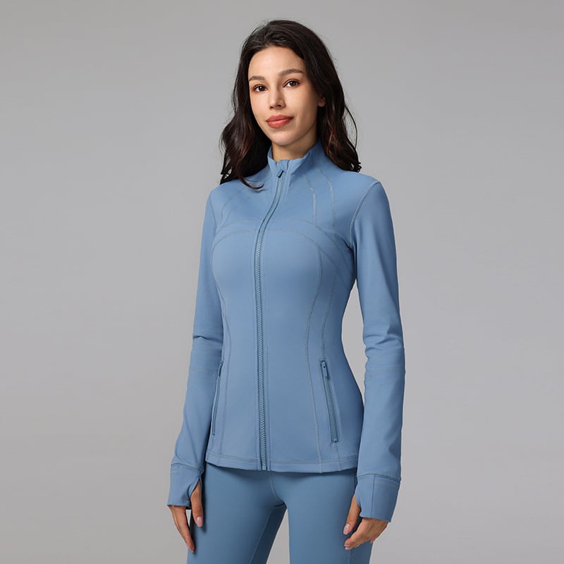 Jogos švarkas žiemai — Slim-Fit, stovinti apykaklė, ilgos rankovės, kvėpuojantis nailono mišinys (87% nailonas) su 13% spandekso pamušalu