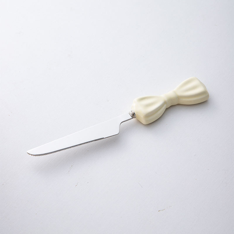 Set pribora za stolnu prehranu: nož, vilica i žlica od 304 nehrđajućeg čelika, ogledno poliranje, ručna izrada i prilagodljivost, jednostavan sladak stil